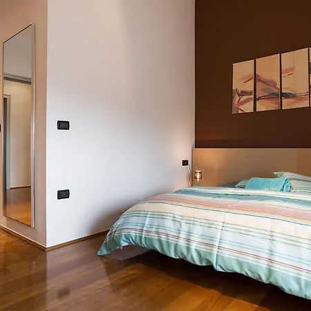 Aylin 5-bed Next To The Sea Villa *