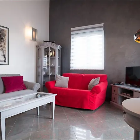 Villa 5bed Villa-sleeps 10- Pool Parking Near The Sea Pjescana Uvala